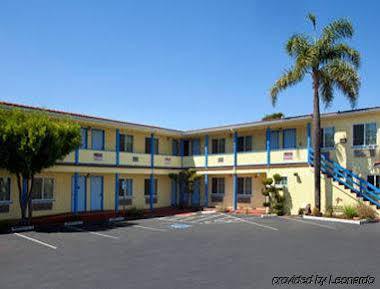 Super 8 By Wyndham Berkeley Exterior foto